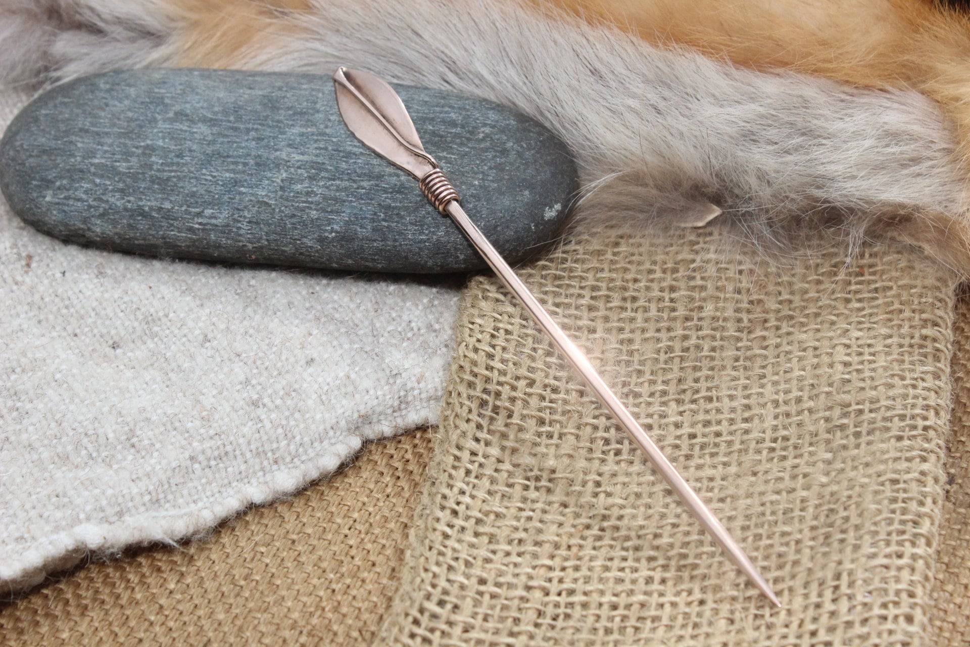 Horkheimer Gewandnadel Aus Der Frühbronzezeit Gewand Nadel Bronzezeit Haarnadel Schleifennadel Mit Scheibenkopf G1 Horkheimer Gewandnadel Aus Der Frühbronzezeit Gewand Nadel Bronzezeit Haarnadel Schleifennadel Mit Scheibenkopf G1 von Altmarkbronze