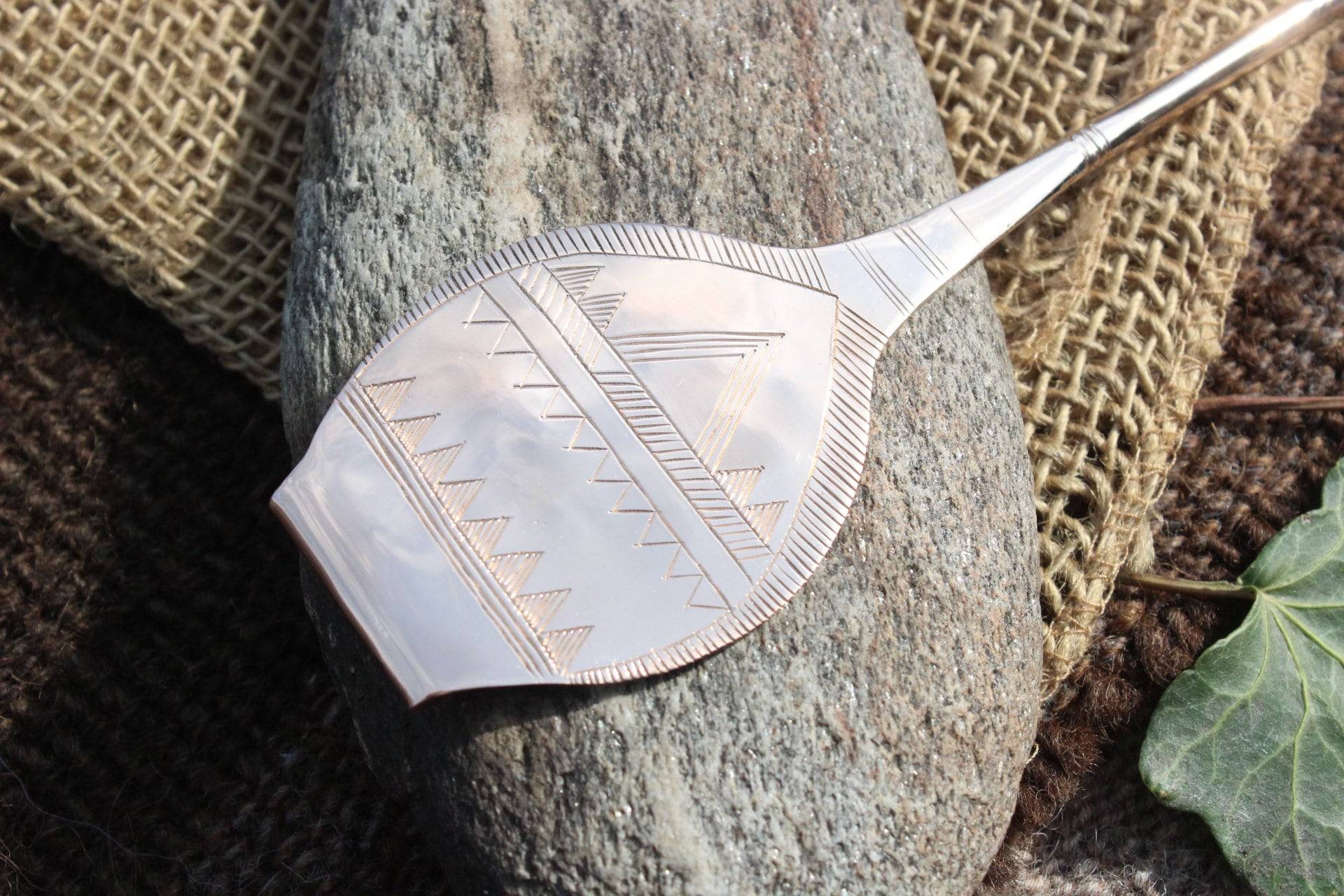 München Grünwald Grab 1 Frühbronzezeitliche Gewandnadel Scheibennadel Early Bronzeage Scheibenkopfnadel Replik Bronzepin Mg1 München Grünwald Grab 1 Frühbronzezeitliche Gewandnadel Scheibennadel Early Bronzeage Scheibenkopfnadel Replik Bronzepin Mg1 von Altmarkbronze