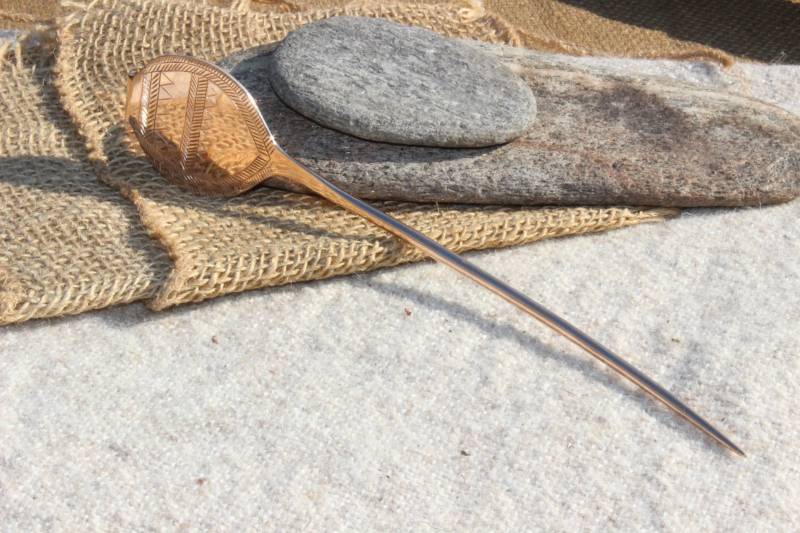 München Sendling Frühbronzezeitliche Gewandnadel Scheibennadel Early Bronzeage Scheibenkopfnadel Replik Bronzepin Rudernadel Mg3 von Altmarkbronze