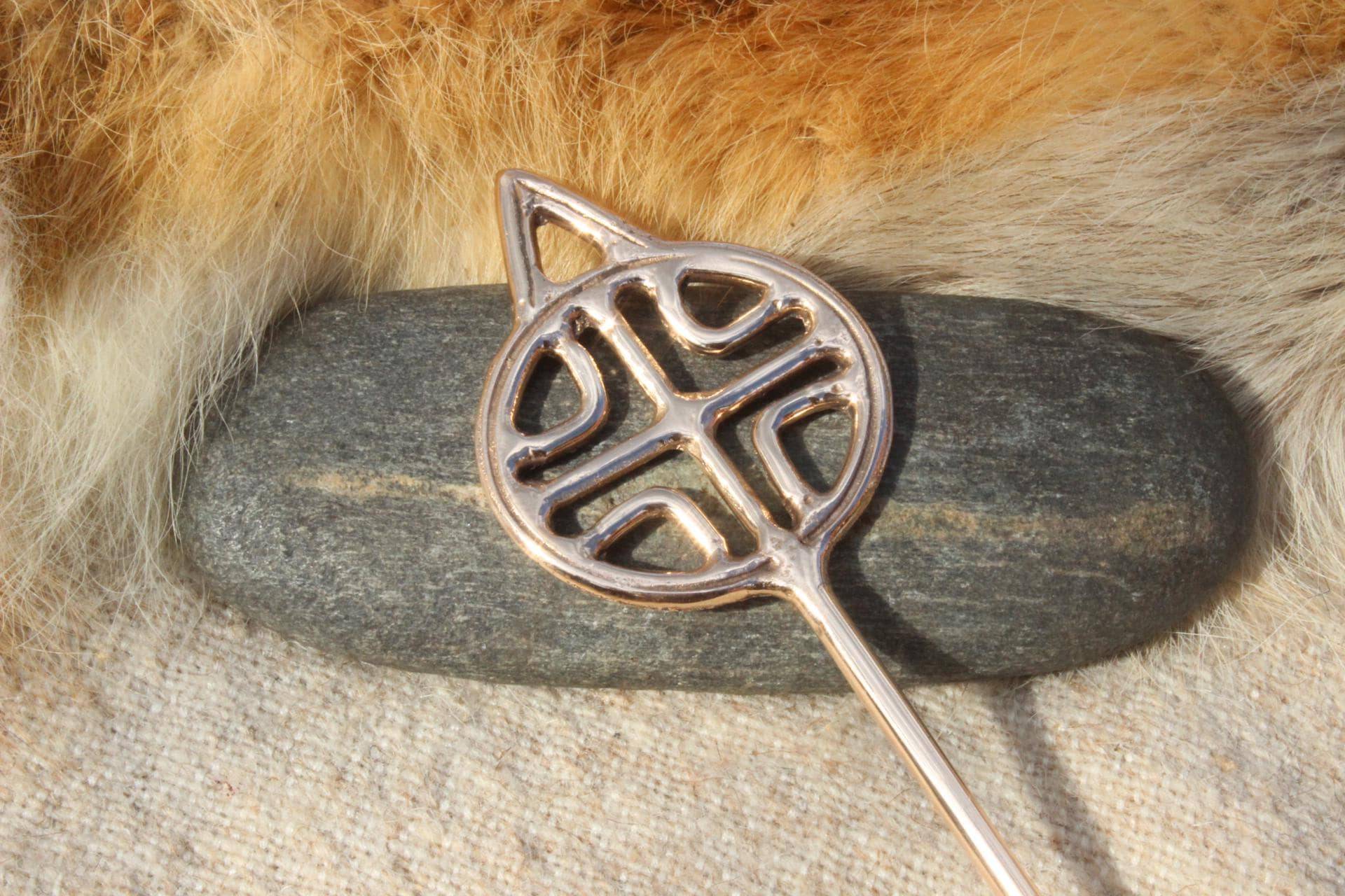 Radnadel Speichenschema D Gewandnadel Bronzenadel Bronzezeit 1500 - 1000 V.chr. Reenactment A1D von Altmarkbronze