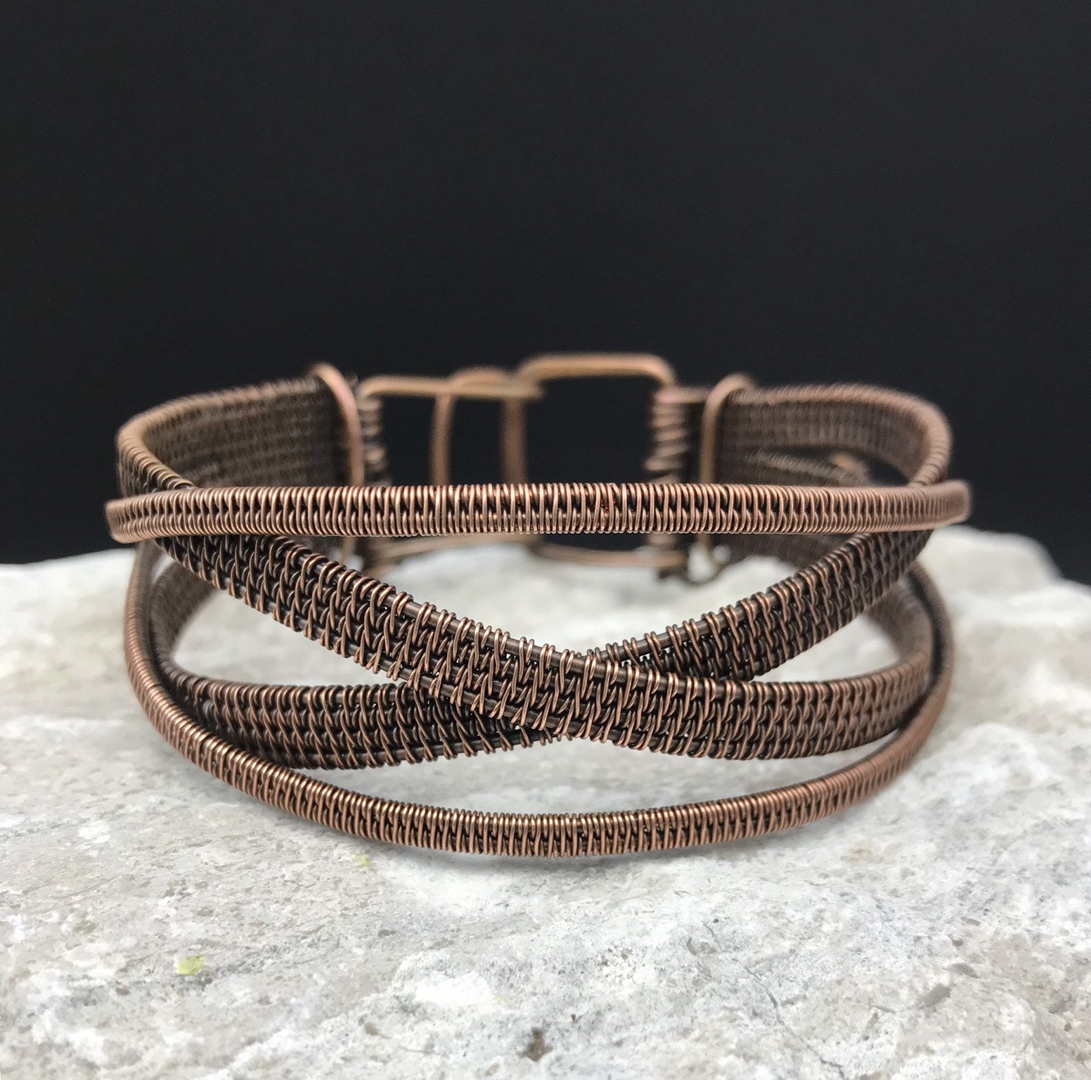 Draht Muster Antik Armband Mit Kreuz Und Quer Design Artikuliert Phantasie Verschluss von AluminaJewelry