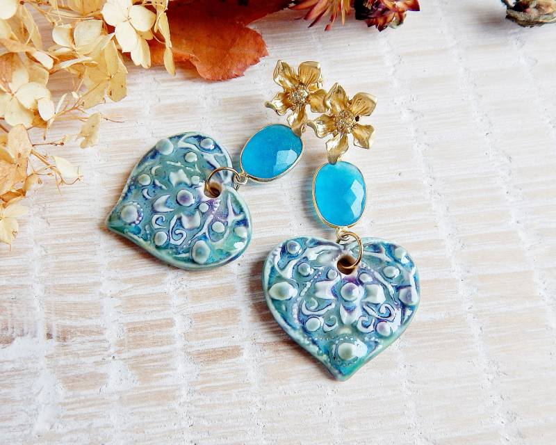 Große Lila Herz Ohrringe Aus Keramik, Große Statement Apatit Jade Für Mutige Frauen, Mit Porzellan Anhänger von AlwaysDreamJewels