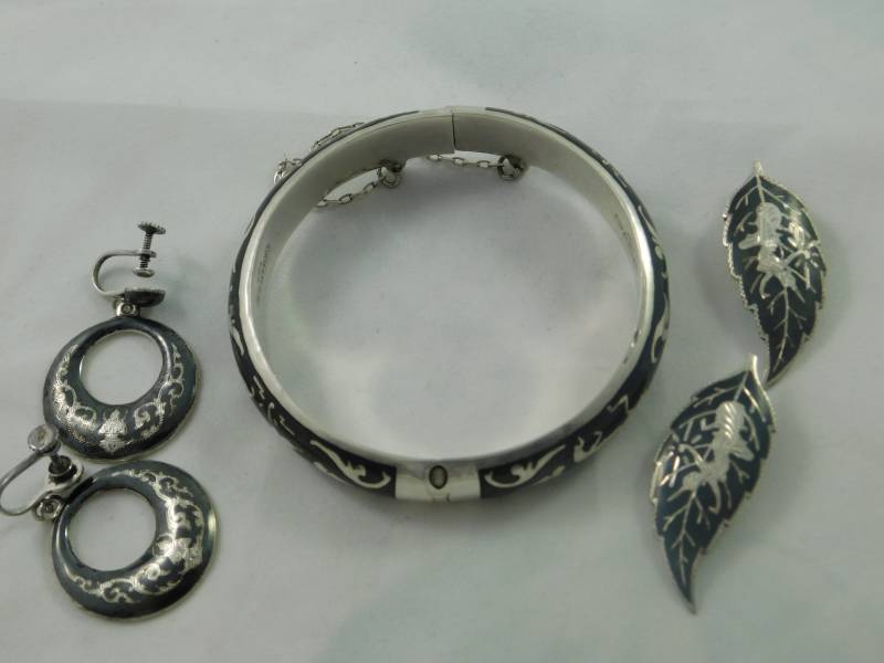 Armband Und Ohrringe Set Vintage von AlwaysPlanBVintage