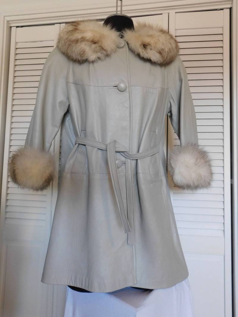 Damen Mantel Aus Leder Und Fuchs von AlwaysPlanBVintage