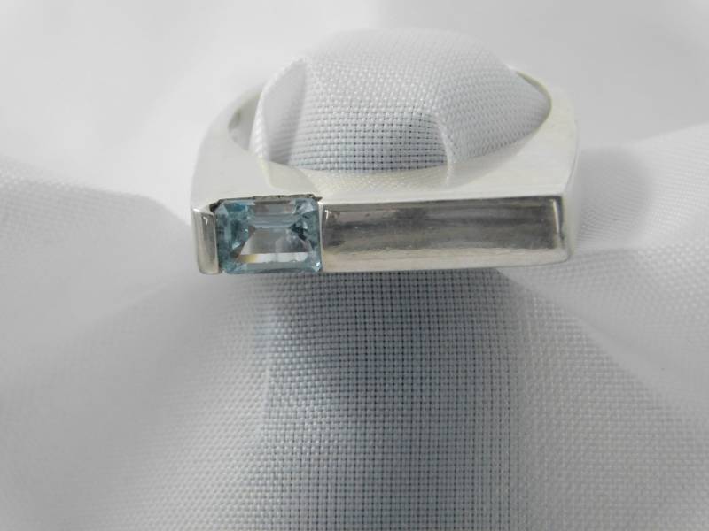 Vintage Sterling Silber Ring Mit Blautopas Stein von AlwaysPlanBVintage