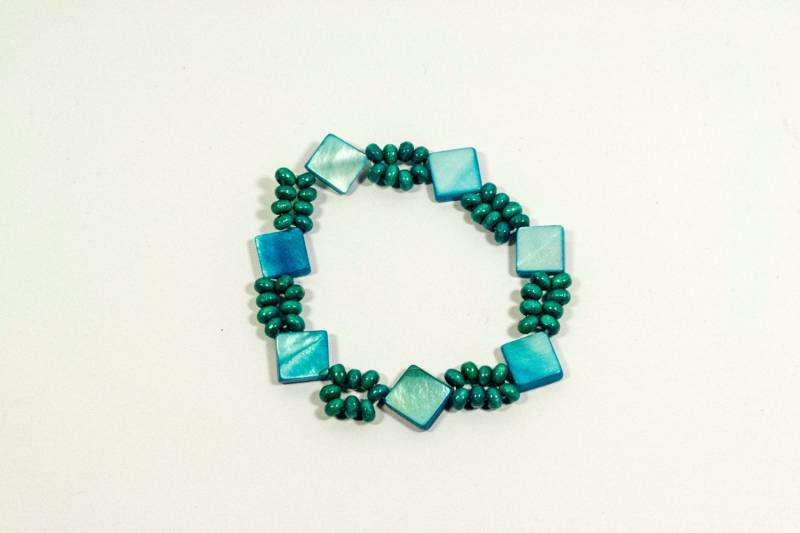 Diamant Form Und Runde Perlen Armband - Wintertraum von AlwaysSaturday