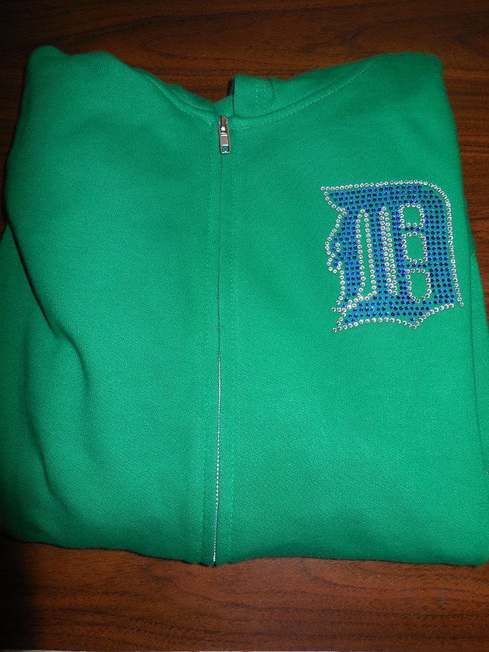 Detroit Kapuzenpullover von AlwayznStitches