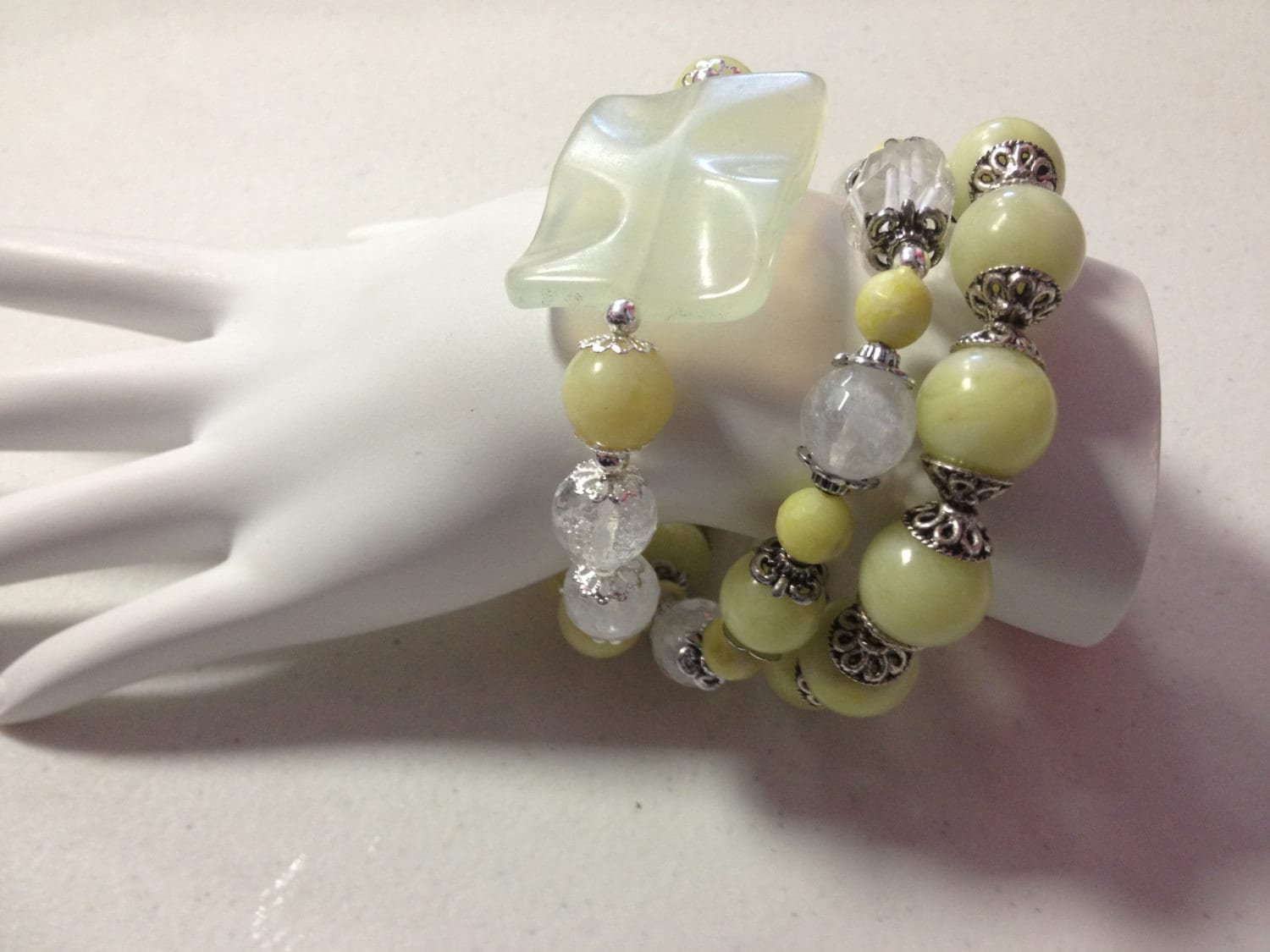 Lemon Jade, Neue Jade & Kristall Edelstein Perlen Armband Set, Set, Armbänder, Stack-Armbänder, Boho-Armbänder Lemon Jade, Neue Jade & Kristall Edelstein Perlen Armband Set, Set, Armbänder, Stack-Armbänder, Boho-Armbänder von AlyChrisBoutique