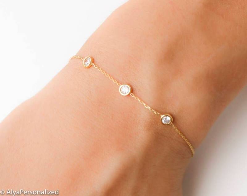 Drei Geburtsstein Armband - Personalisiertes Rosegold Armbänder Für Frauen Weihnachtsgeschenk von AlyaPersonalized