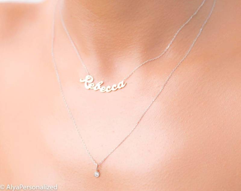Name Halskette Mit Geburtsstein - Layered Benutzerdefinierte Namen Personalisierte Brautjungfern Schmuck Name Halskette Mit Geburtsstein - Layered Benutzerdefinierte Namen Personalisierte Brautjungfern Schmuck von AlyaPersonalized