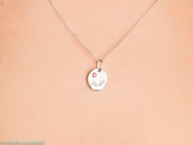 Namenskette Mit Geburtsstein - Handgestempelter Schmuck Gehämmerte Silberkette von AlyaPersonalized