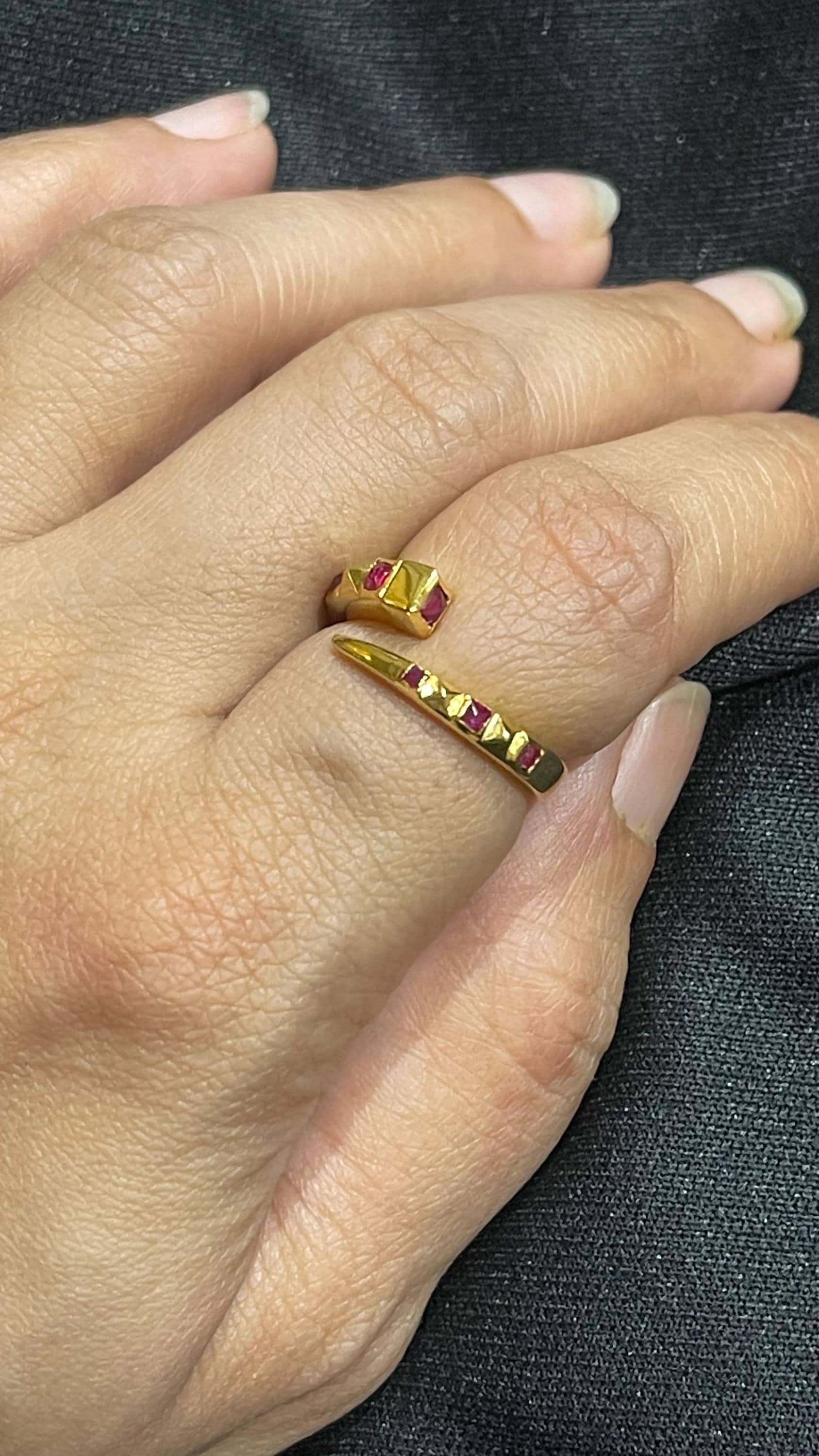 Nagelring Hardware Ring Spike Schlangenring Überlappender Offener Unisex Gender Fluid Schmuck Zierlicher Geschenk Für Sie Nagelring Hardware Ring Spike Schlangenring Überlappender Offener Unisex Gender Fluid Schmuck Zierlicher Geschenk Für Sie von AmaarahJewels