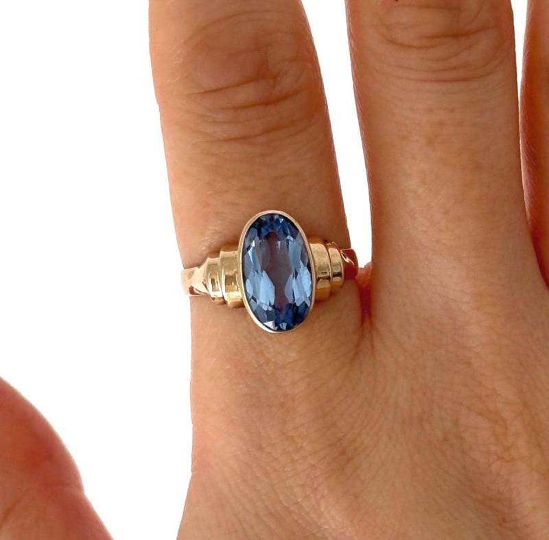 Vintage 333 Gold Ring Mit Edelstein Topas | Gr. 57/8.0 8K Gelbgold Mid Century Schmuck Antik Vintage Retro von AmaiaVintage