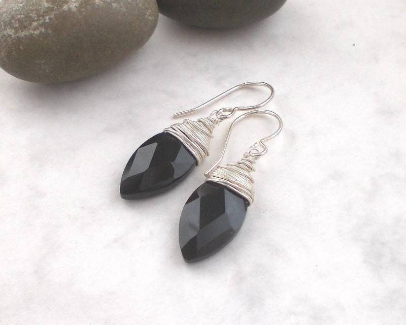 Große Onyx Tropfen Ohrringe 925 Silber, Schwarze Facettierte Ohrhänger | G113 Große Onyx Tropfen Ohrringe 925 Silber, Schwarze Facettierte Ohrhänger | G113 von AmaleeJewelry