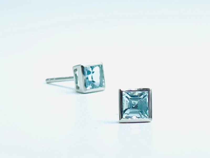 Blautopas Silber Ohrstecker Eckig Blautopas Silber Ohrstecker Eckig von AmaliaTavaresSchmuck