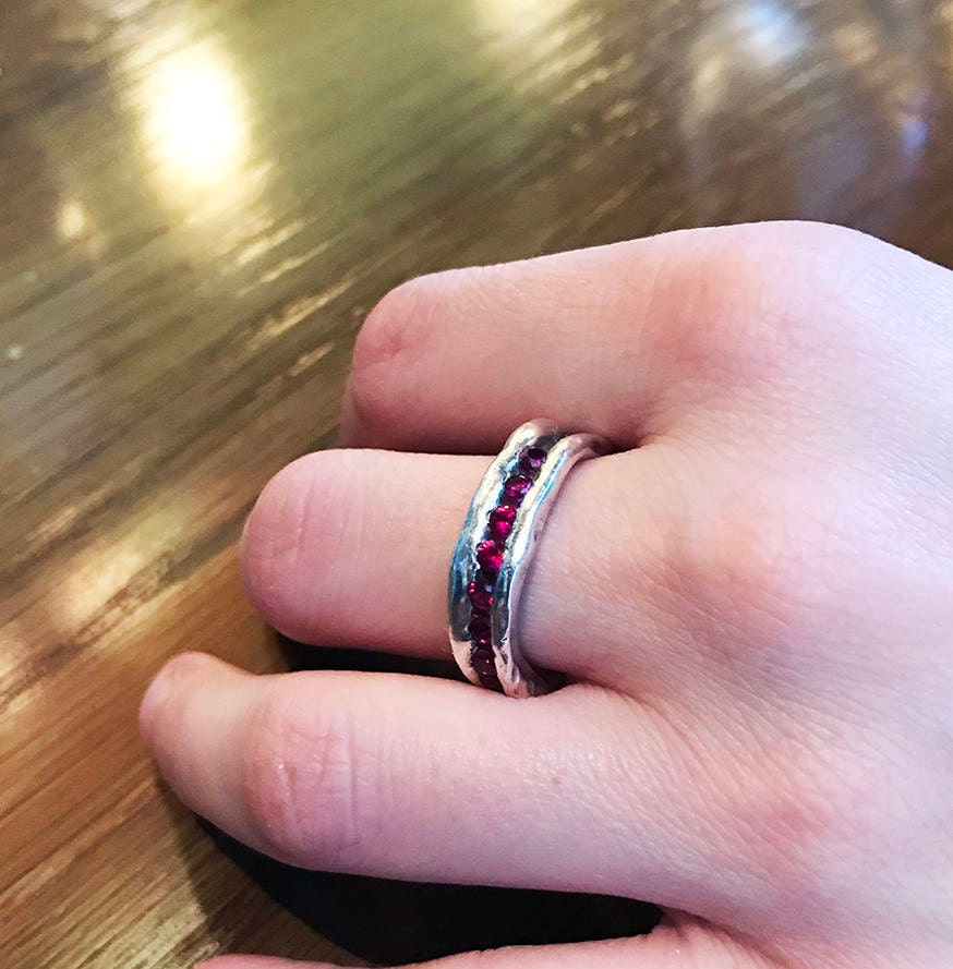 Ehering Mit Rubin. Wild River Statement Ring. Sterling Silber Ring Rubin, Urban Verlobungsring Ehering Mit Rubin. Wild River Statement Ring. Sterling Silber Ring Rubin, Urban Verlobungsring von Amallias