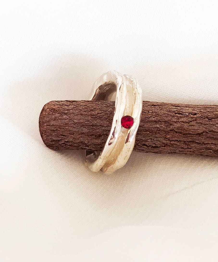 Wild River Bio Hochzeit Rubin Ring. Sterling Silber Unisex Ring Mit - Urban Engagement von Amallias