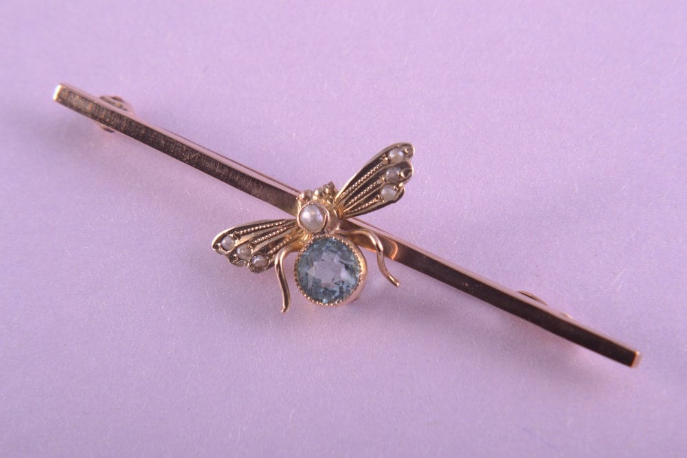 9 Karat Rosegold Edwardian Bug Brosche Mit Aquamarin Und Perlen | 392F von AmandaApplebyShop