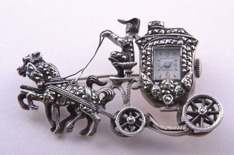 Silber 1950 Pferd Und Kutsche Monarch Brosche/Uhr Mit Marcasite | 603G Silber 1950 Pferd Und Kutsche Monarch Brosche/Uhr Mit Marcasite | 603G von AmandaApplebyShop