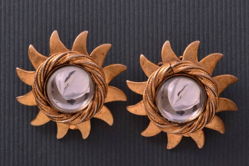 Vergoldete Vintage Askew Star Clip On Ohrringe Mit Paste | 910J52 Vergoldete Vintage Askew Star Clip On Ohrringe Mit Paste | 910J52 von AmandaApplebyShop