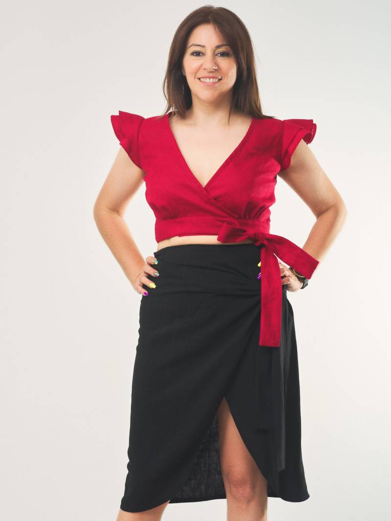 Rote Wickelbluse, Rotes Crop Top Für Frauen, Gebundenes Leinenoberteil, Formelle Bluse Mit Rüschen, Langsame Modebluse, Plissierte Bluse, Herbst von AmandaIbanezcouture