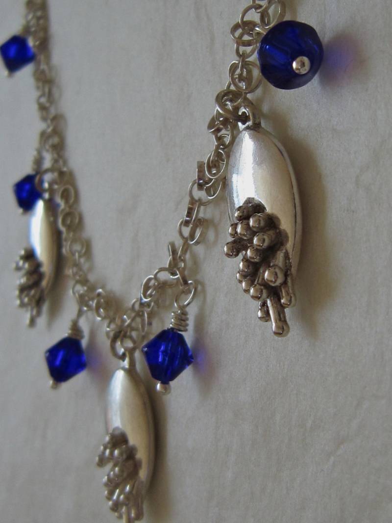 Anemonen-Halskette, Silber, Unikat, Blaue Glasperlen von AmandaSchoppel