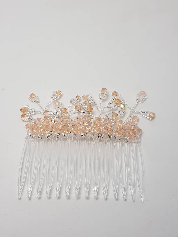 Brautjungfern/Prom/Galaday/Haarkamm Aus Swarovski Kristall-Biconen in Pfirsich Brautjungfern/Prom/Galaday/Haarkamm Aus Swarovski Kristall-Biconen in Pfirsich von Amandastrinketsuk