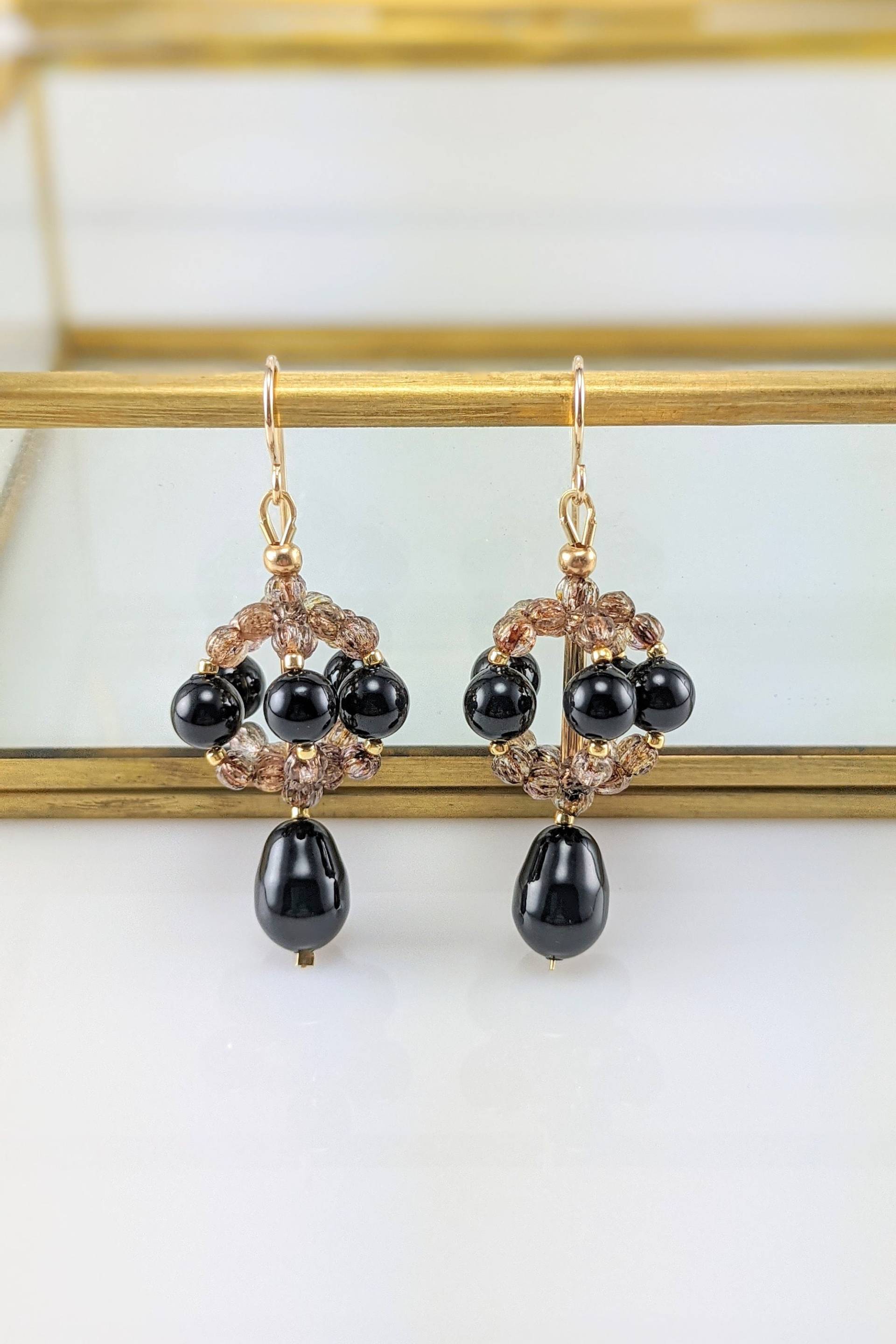 Swarovski Perlen Ohrringe, Handgemachte Schwarze Einzigartige Ohrringe Für Sie, Frauen, Statement von AmariaDesignShop