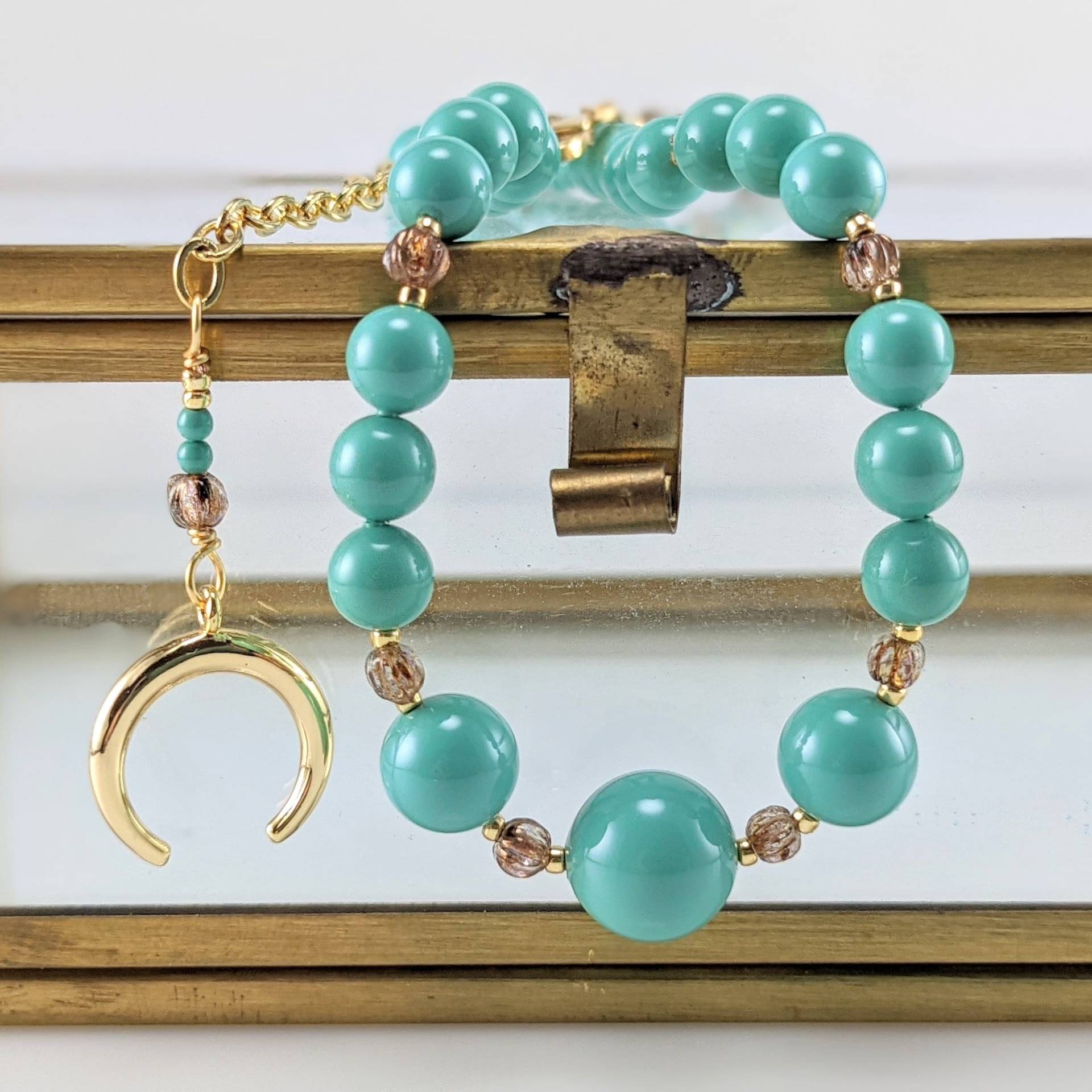 Swarovski Perlenkette, Handgemachte Halskette, Jade Perle Einzigartige Halskette Für Sie, Frauen, Statement von AmariaDesignShop