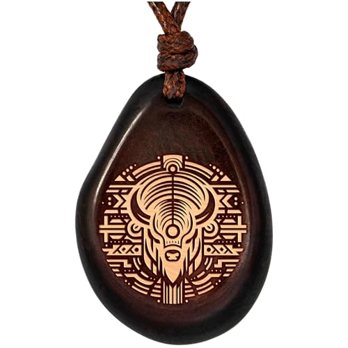 Amarumi Bison Anhänger aus Taguanuss – Symbol für Stärke, Weisheit und Naturverbundenheit von Amarumi