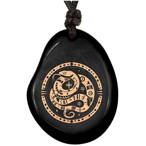 Schlange Anhänger aus Taguanuss – Symbol für Transformation, Weisheit und Heilung von Amarumi