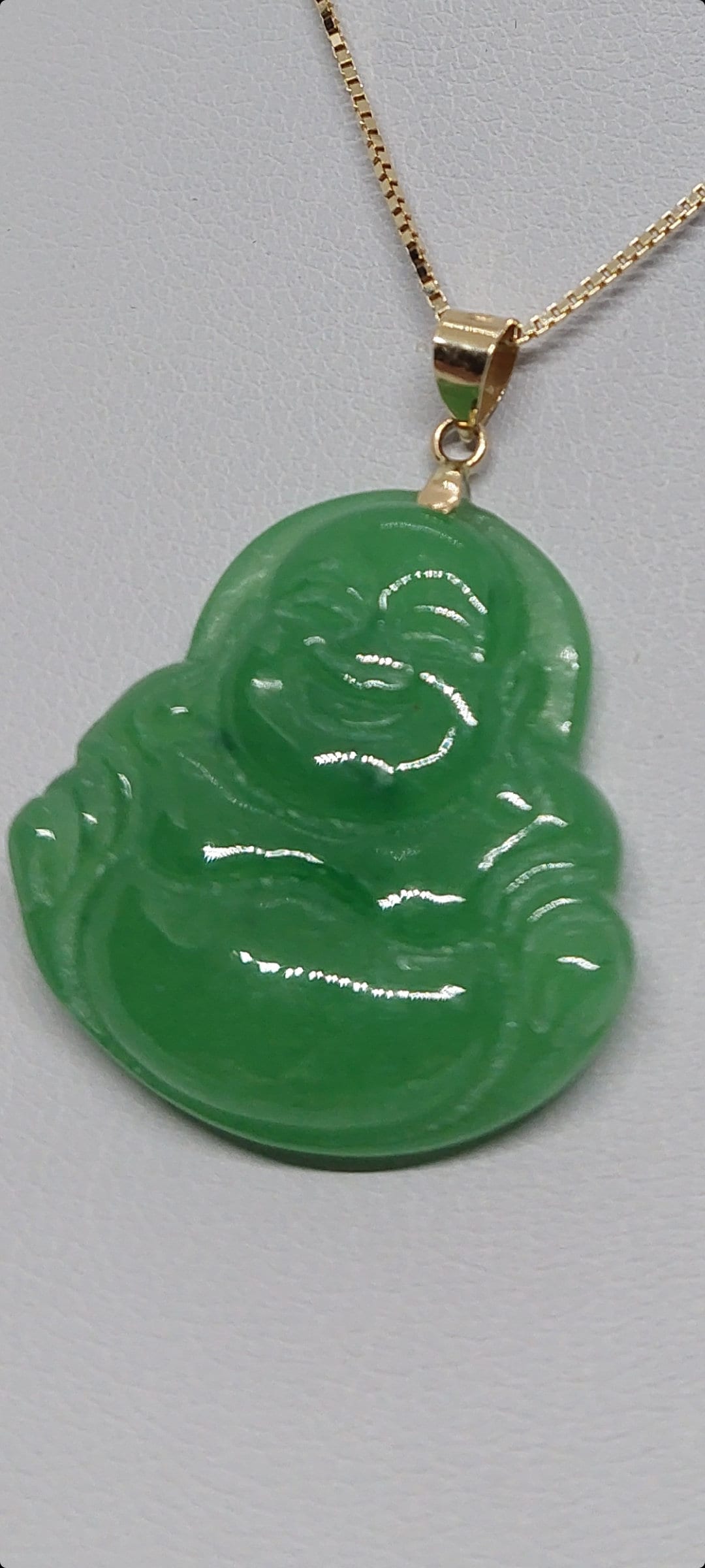 Grüner Jade Buddha in 18K Gelbgold Anhänger/Halskette16 18" 14K Box Kette Für Einen Jade Liebhaber. Glücksbuddha.33mm X 24mm Buddha von AmazingByAlexander