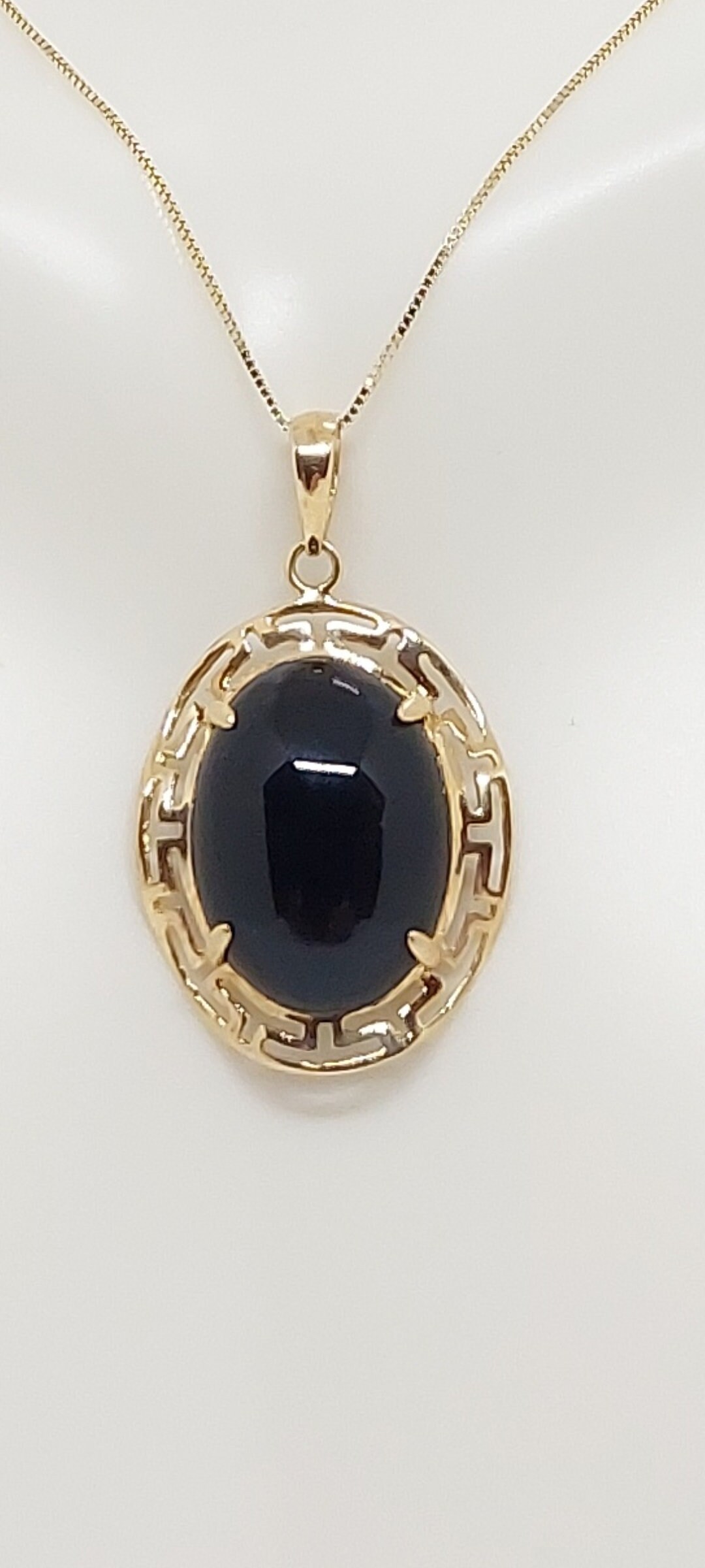 Onyx Ovaler Tropfen Anhänger 585Er Gelbgold Mit 45 cm Länge. Onyx/Halskette 14K Kette. Glatte Gold Anhänger von AmazingByAlexander