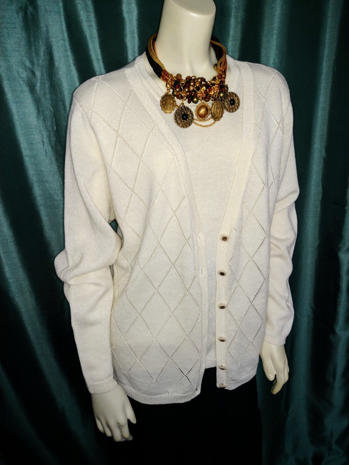 Vintage Größe Xl Strickjacke Cardigan/Alfred Dunner Metallic Creme Winter Weiß 90's Style Off White Leichter Pullover/Geschenk Für Sie/ No.197 Vintage Größe Xl Strickjacke Cardigan/Alfred Dunner Metallic Creme Winter Weiß 90's Style Off White Leichter Pullover/Geschenk Für Sie/ No.197 von AmazingClosetShop