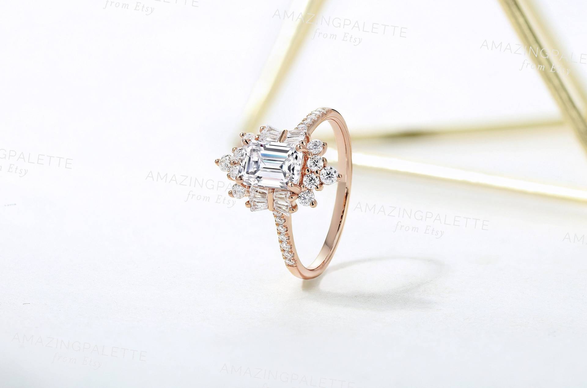 Smaragd Moissanit Verlobungsring Roségoldring Zirkonia Ring Halo-Ring Halbe Ewigkeit Zarter Art-Deco-Ring Jubiläumsring von AmazingPalette