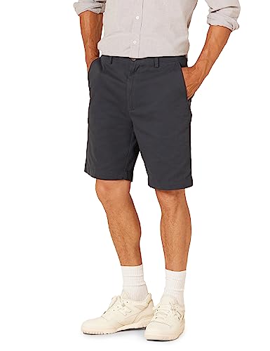 Amazon Essentials Herren Klassisch Geschnittene Chinoshorts, 23 cm, Dunkles Marineblau, 33W von Amazon Essentials