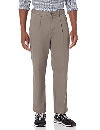 Amazon Essentials Classic-Fit Wrinkle-Resistant Pleated Chino Pant Unterhose, Grau (Taupe), W40/L29 von Amazon Essentials