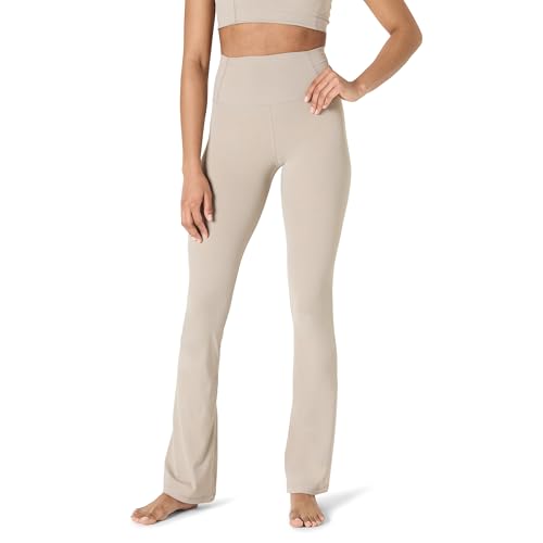 Amazon Essentials Damen Active FormFlex Buttery Soft Bootcut-Yogahose, hohe Taille, volle Länge, Taupe, XXL von Amazon Essentials