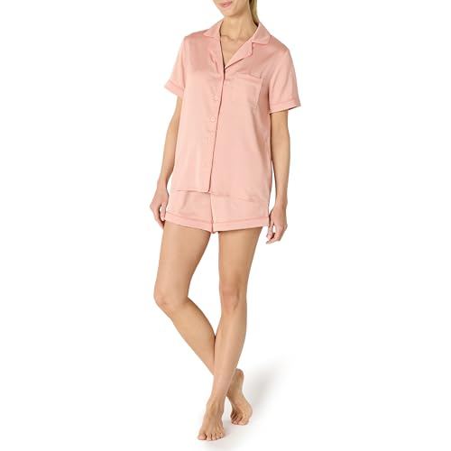Amazon Essentials Damen Nachtwäsche-Set aus Kurzärmeligem Satin-Oberteil mit Knöpfen und Shorts, Staubrosé, XS von Amazon Essentials