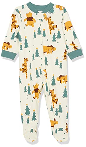 Amazon Essentials Disney | Marvel | Star Wars Unisex Baby Eng anliegende Baumwoll-Schlafanzüge, Pooh Holiday Forest - Sleep & Play, 3-6 Monate von Amazon Essentials