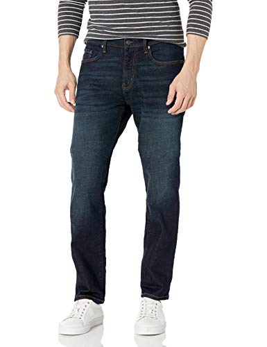Amazon Essentials Herren Athletic-Fit-Stretchjeans - Auslauffarben, Dunkles Indigo/Leicht Ausgespült, 34W / 31L von Amazon Essentials