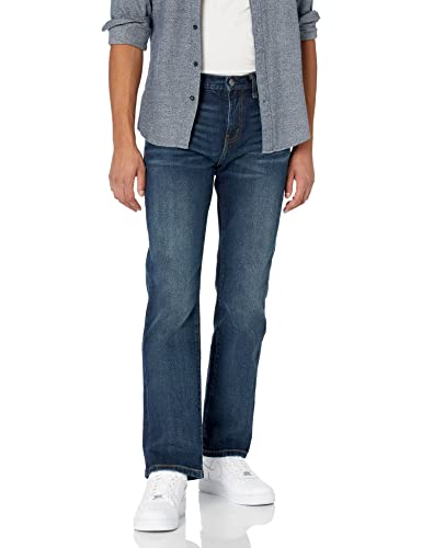 Amazon Essentials Herren Bootcut-Jeans mit gerader Passform, Dunkle Waschung, 32W / 34L von Amazon Essentials