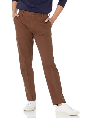 Amazon Essentials Herren Knitterfreie Flatfront-Chinohose in schmaler Passform, Braun, 30W / 34L von Amazon Essentials