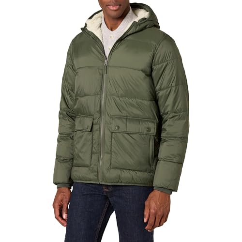 Amazon Essentials Herren Langärmelige, Wasserabweisende Pufferjacke mit Sherpa-Futter, Dunkles Olivgrün, M von Amazon Essentials