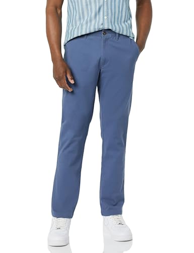 Amazon Essentials Herren Legere Stretch-Chinohose in sportlicher Passform (in Übergröße erhältlich), Dunkelblau, 42W / 29L von Amazon Essentials