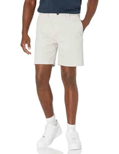 Amazon Essentials Herren Shorts, Klassischer Schnitt, 18 cm, Silber, 28W von Amazon Essentials