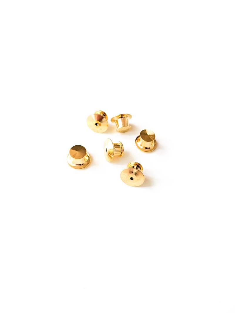 Selbstschließende Pin-Clutch von AmberLeadersDesigns