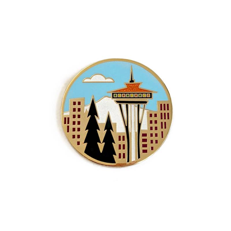 Setaball Skyline Hard Emaille Pin Groß 1, 60 "Hoch Von Amberleaders von AmberLeadersDesigns