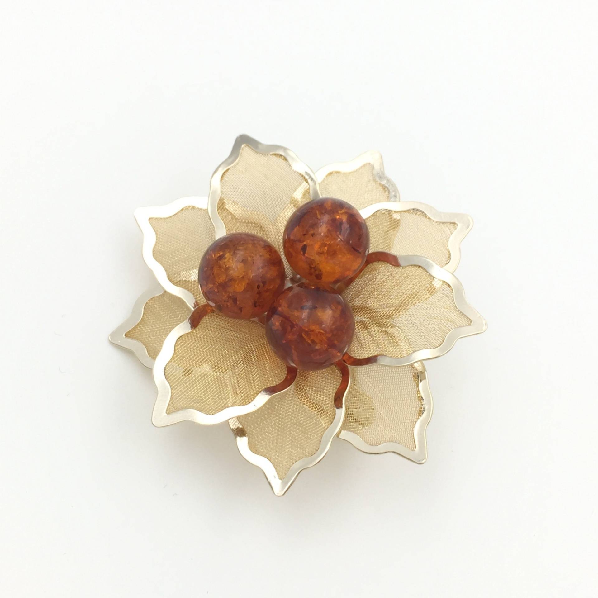 Bernstein Brosche, Brosche Mit Bernstein-Kugeln in Cognac, Filigraner Blüte-Applikation, Schmuck Bernstein Brosche, Brosche Mit Bernstein-Kugeln in Cognac, Filigraner Blüte-Applikation, Schmuck von AmberRichCollection