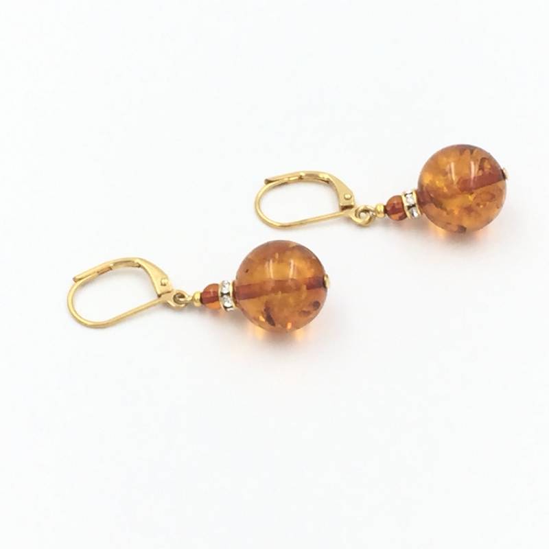 Bernstein Ohrringe, Hübsche Hängeohrringe Mit Bernsteinperlen in Cognac, Ohrringe Swarovski-Kristallen, Ohrschmuck von AmberRichCollection
